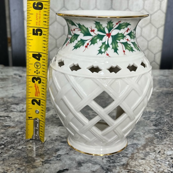 Lenox Holiday Holly Tart Burner - Picture 7 of 8